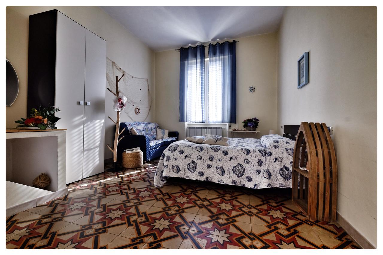 La Casa Sul Molo Bed and Breakfast Viareggio Buitenkant foto