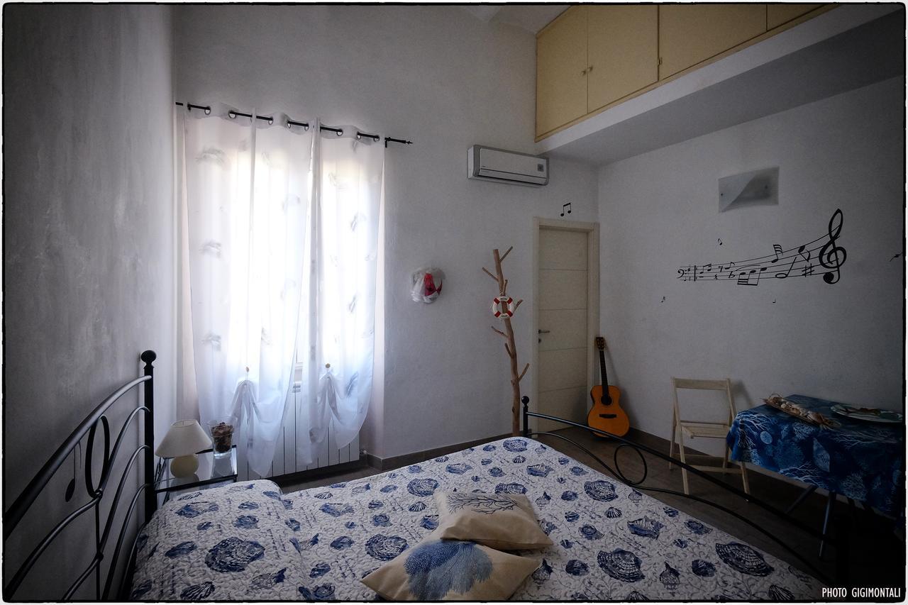 La Casa Sul Molo Bed and Breakfast Viareggio Kamer foto